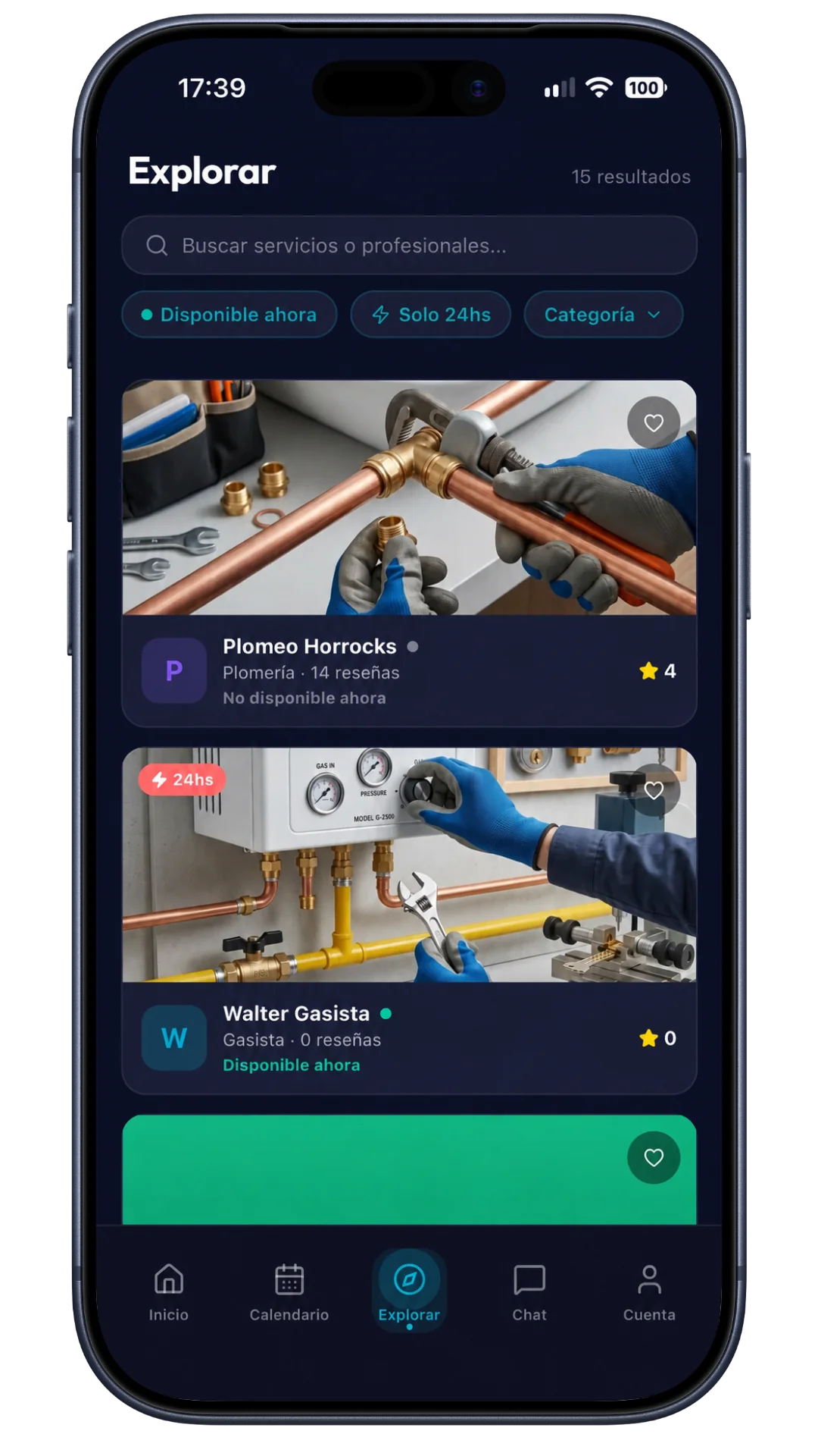 Pantalla Explorar de WorkaDom con filtros y profesionales disponibles